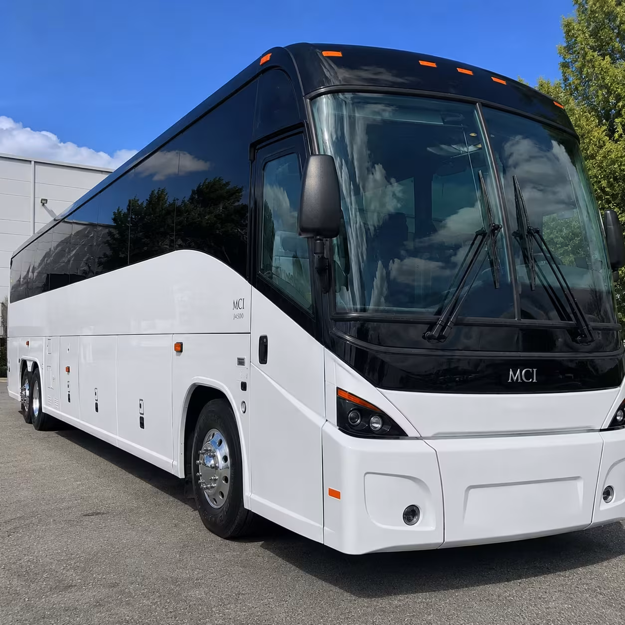 corona shuttle buses for shift workers on the 91 and 15